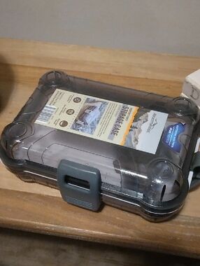 Adventuridge Watertight Storage Case